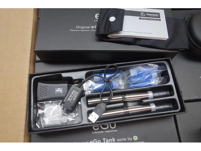 Joytech e-sigaret - afbeelding 2 van  4