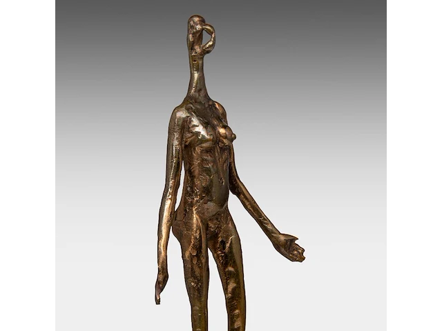 Joz de loose (1925-2011), 'hier ben ik', patinated bronze on a marble base. 28 cm. (11.01 in.) - afbeelding 2 van  10