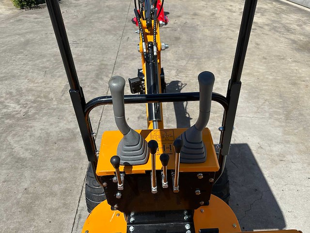Jpc - 2025 - ht10 - mini-banden graafmachine - afbeelding 11 van  36
