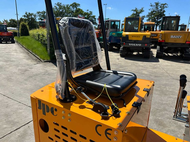 Jpc - 2025 - ht10 - mini-banden graafmachine - afbeelding 13 van  36