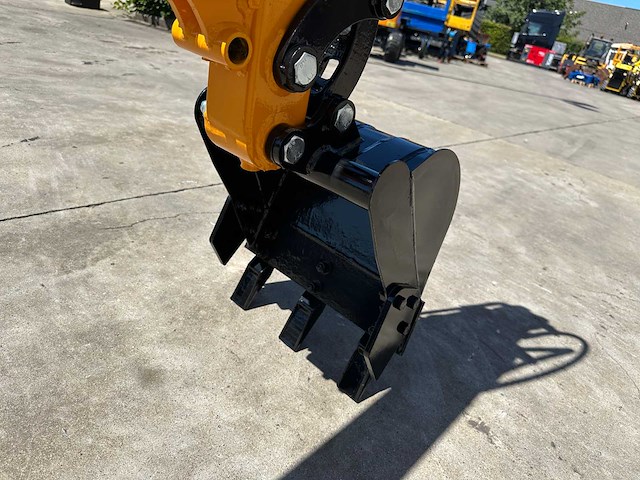 Jpc - 2025 - ht10 - mini bandengraafmachine - afbeelding 3 van  35