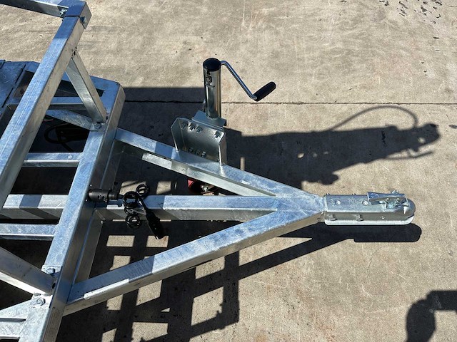 Jpc - 2025 - ht12 - minigraafmachine met aanhangwagen - afbeelding 24 van  29