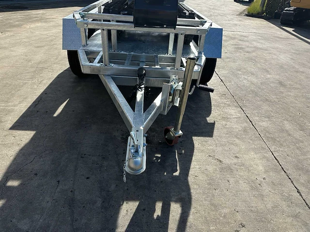 Jpc - 2025 - ht12 - minigraafmachine op aanhangwagen - afbeelding 3 van  43