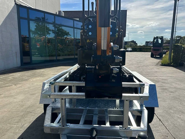 Jpc - 2025 - ht12 - minigraafmachine op aanhangwagen - afbeelding 21 van  43