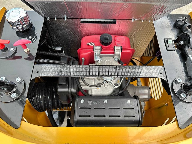 Jpc - 2025 - kv12 - minigraafmachine - afbeelding 17 van  26