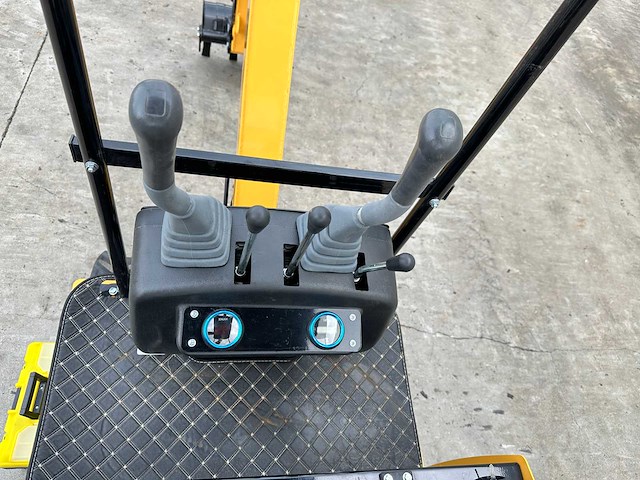 Jpc - 2025 - kv12 - minigraafmachine - afbeelding 25 van  34