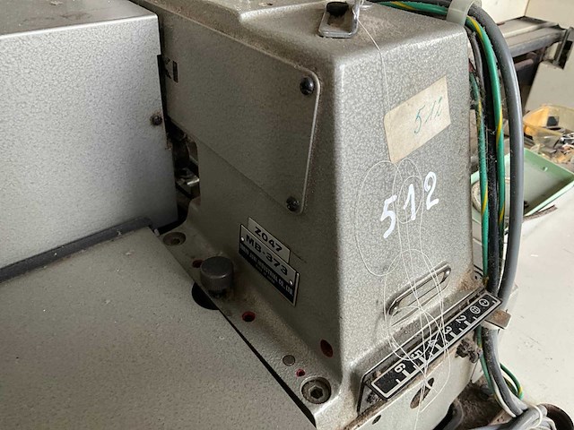 Juki acf-161 knopenaanzetautomaat - afbeelding 3 van  10