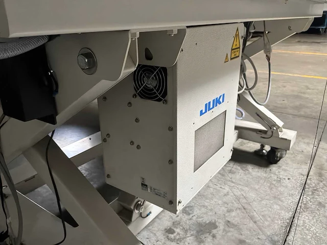 Juki ams-224en computergestuurde industriële naaimachine - afbeelding 4 van  14