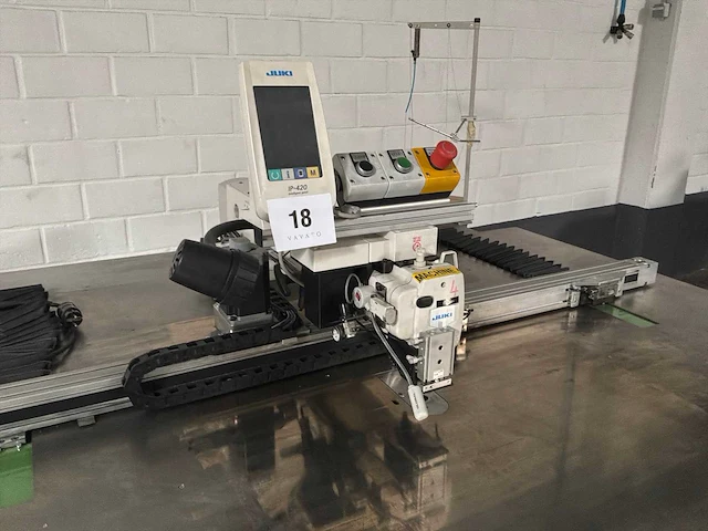 Juki ams-224en computergestuurde industriële naaimachine - afbeelding 8 van  14