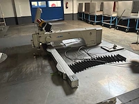 Juki ams-224en computergestuurde industriële naaimachine - afbeelding 7 van  13