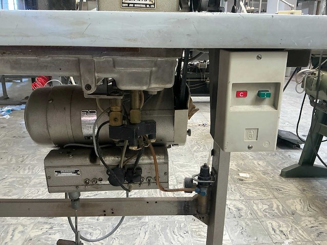 Juki dln-415-2 naaimachine met naaldtransport - afbeelding 6 van  8