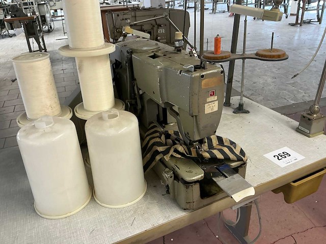 Juki lbh-773 knoopsgaten machine - afbeelding 3 van  5