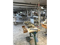 Juki mb 373 knopenaanzetmachine - afbeelding 4 van  5