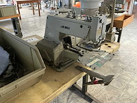 Juki mb 373 knopenaanzetmachine - afbeelding 2 van  3