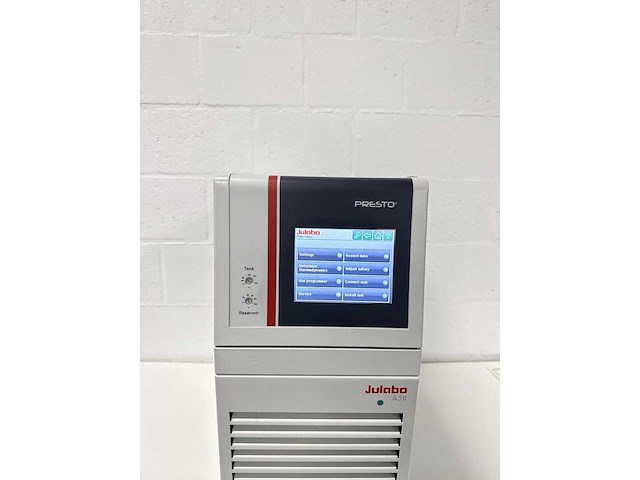 Julabo - presto a30 temperatuurregelings-/processysteem - diverse laboratoriumapparatuur - afbeelding 3 van  7