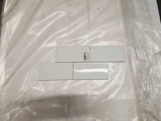 Jumbo oclat wit glans wandtegel 7,5x15 cm 24 m² - afbeelding 1 van  6