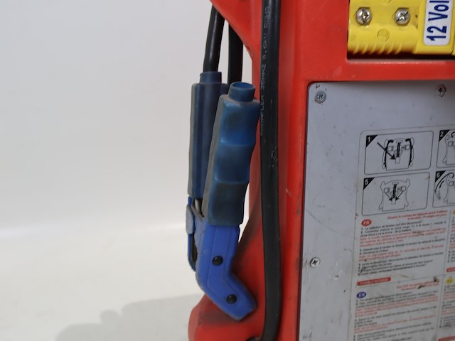 Jump starter 12v/24v - afbeelding 6 van  8