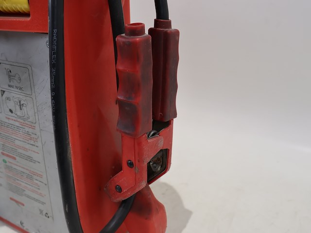 Jump starter 12v/24v - afbeelding 7 van  8