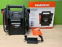 Jump starter daewoo dajsa4400 elektrisch 230v nieuw - afbeelding 1 van  1