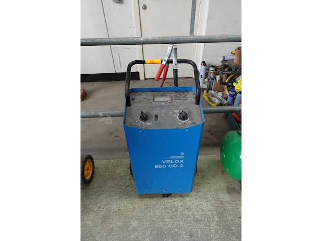 Jumpstarter velox - afbeelding 2 van  3