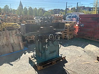 Jung rectifieuse - afbeelding 1 van  5