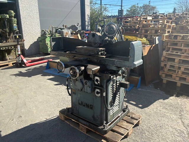 Jung rectifieuse - afbeelding 2 van  5