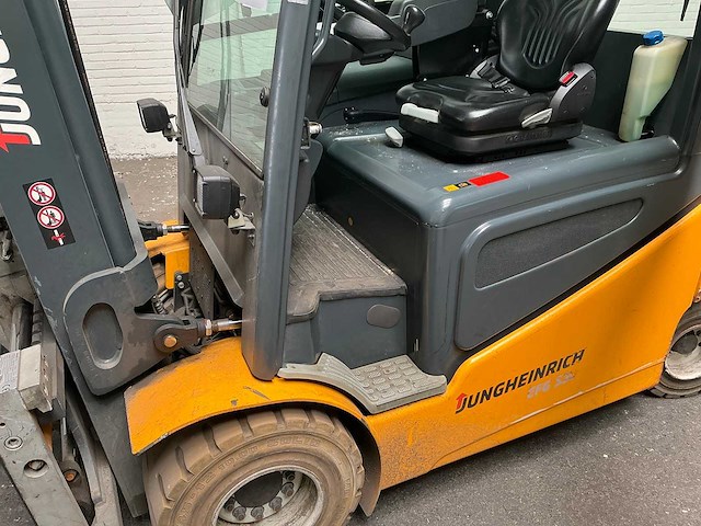 Jungheinrich - efg-s30 - vorkheftrucks - 2014 - afbeelding 16 van  18
