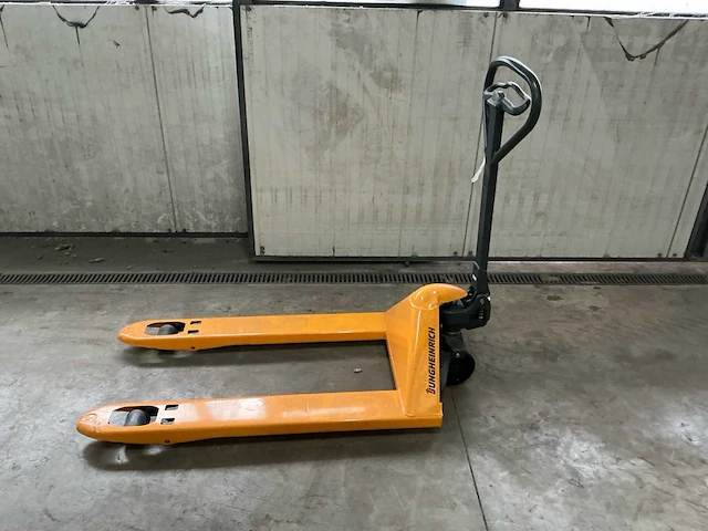 Jungheinrich 2200kg hand hydraulische palletwagen - afbeelding 2 van  8