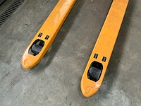 Jungheinrich 2200kg hand hydraulische palletwagen - afbeelding 5 van  8