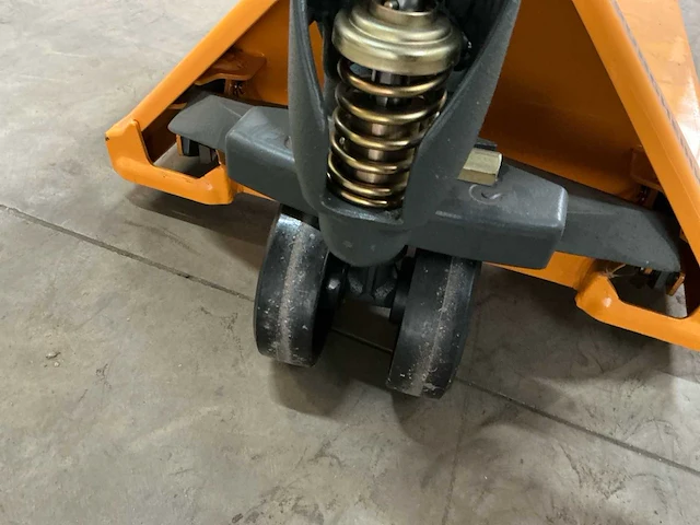 Jungheinrich 2200kg hand hydraulische palletwagen - afbeelding 7 van  8