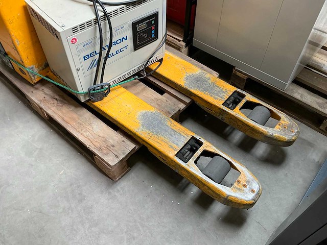 Jungheinrich eje216 elektrische palletwagen - afbeelding 5 van  6
