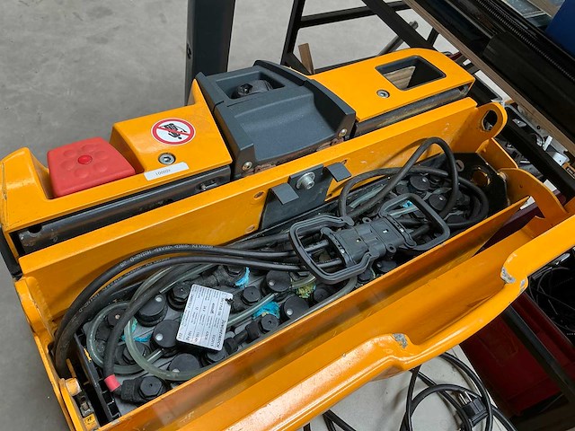 Jungheinrich eje216 elektrische palletwagen - afbeelding 6 van  6