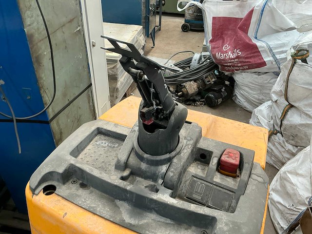 Jungheinrich ere225 elektrische palletwagen - afbeelding 4 van  6