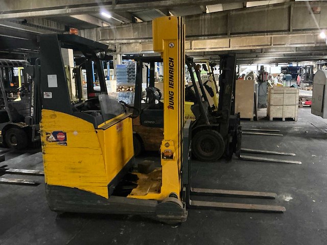 Jungheinrich etv214 reach truck - afbeelding 4 van  9
