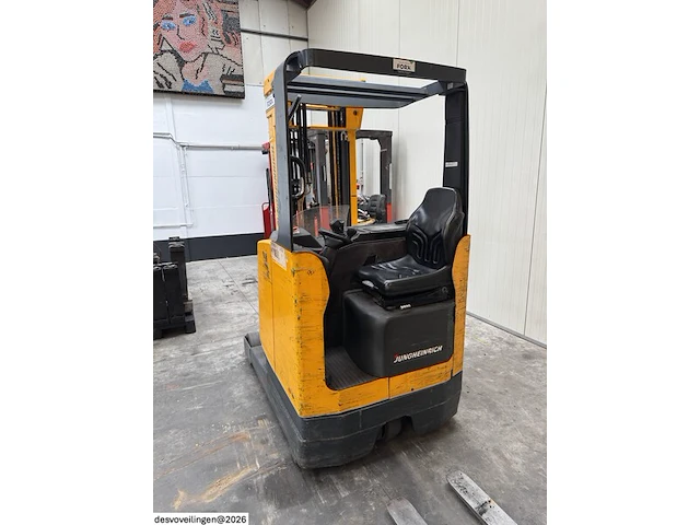 Jungheinrich etv214 reachtruck - afbeelding 8 van  9