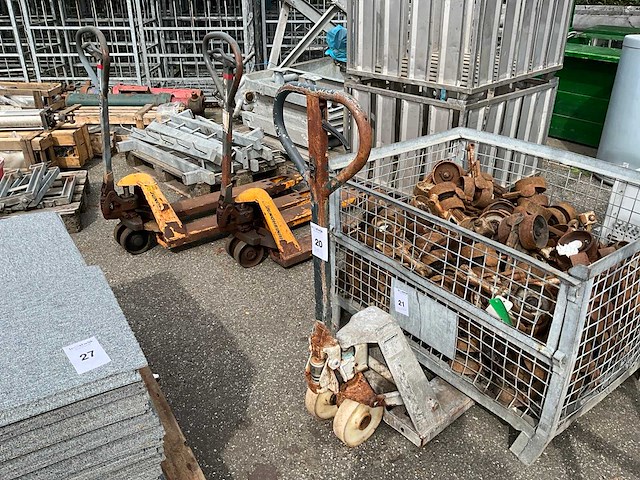 Jungheinrich hand hydraulische palletwagen (3x) - afbeelding 1 van  3