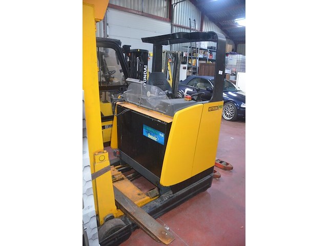 Jungheinrich slideshift serienummer onbekend met lader , 2 vorktanden heftruck - afbeelding 2 van  17