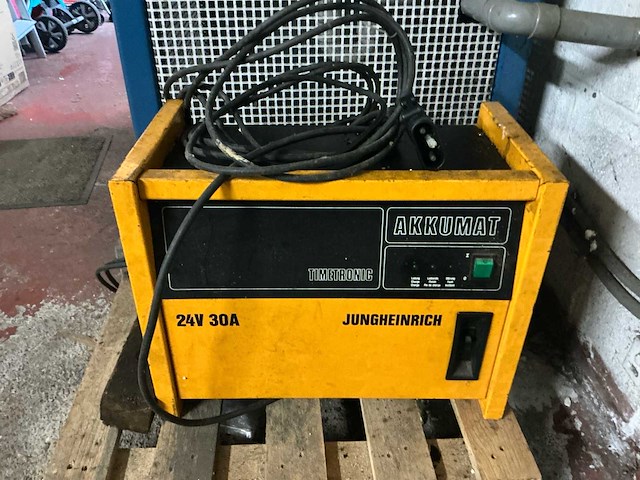 Jungheinrich vorkheftruck lader - afbeelding 2 van  3