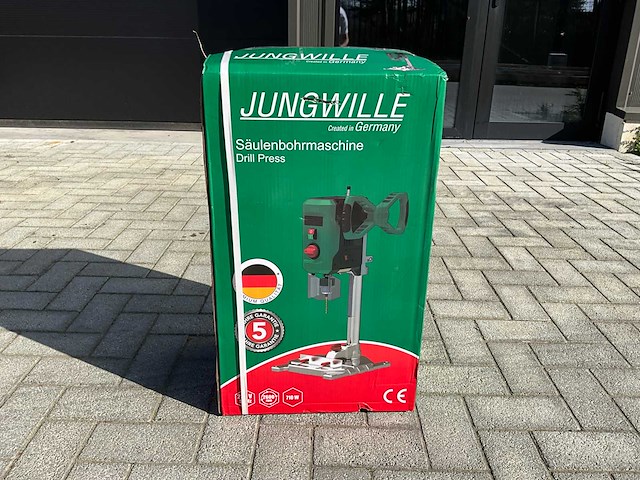 Jungwille 710w kolomboormachine - afbeelding 1 van  3