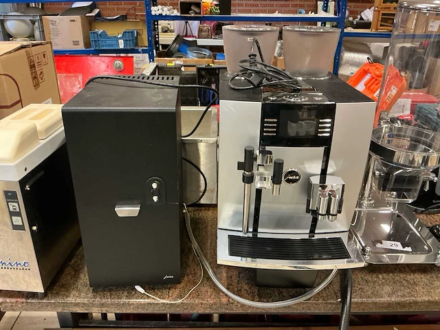 Jura giga x9c koffiemachine - afbeelding 1 van  5