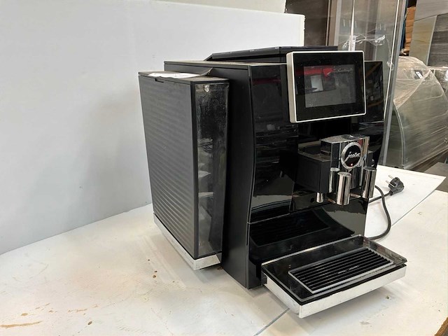 Jura z8 koffiemachine - afbeelding 2 van  9