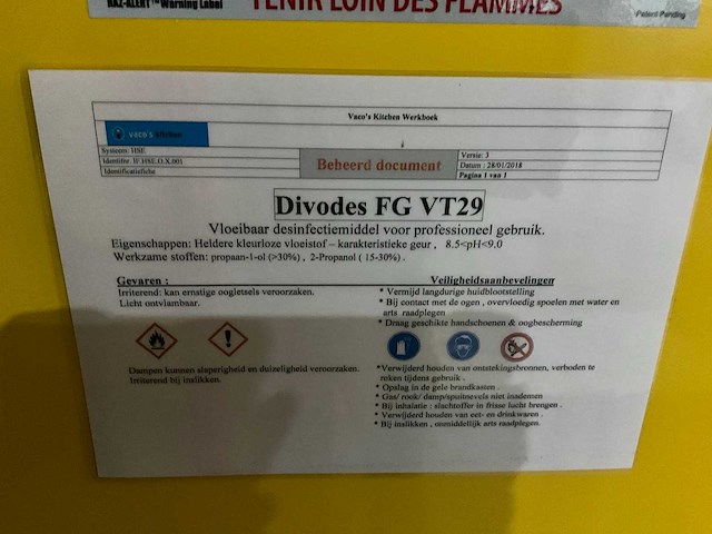 Justrite sure-grip brandwerende kast - afbeelding 9 van  9