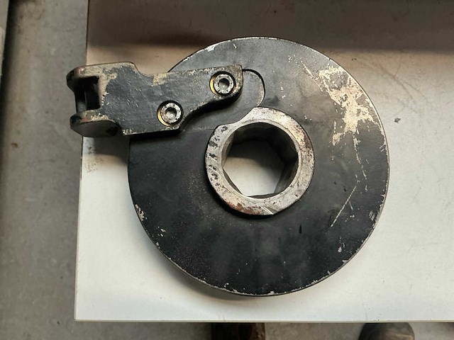 Jutec matrijzen voor pijpbeuger en voetbediening - afbeelding 2 van  7