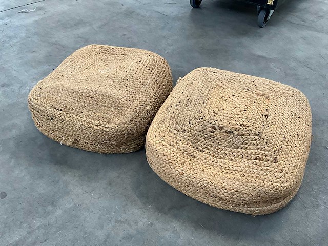 Jutte poef (13x) - afbeelding 1 van  4