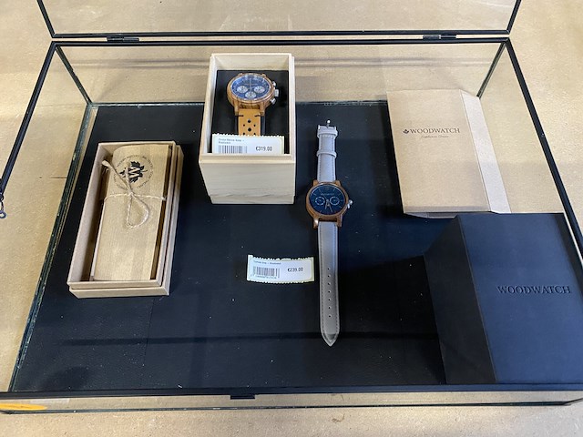 Juwelendoos - storagebox met inhoud - afbeelding 2 van  4