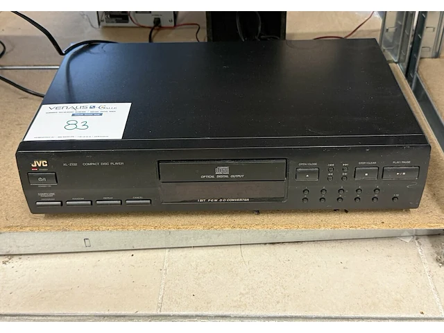 Jvc disc player - afbeelding 1 van  3