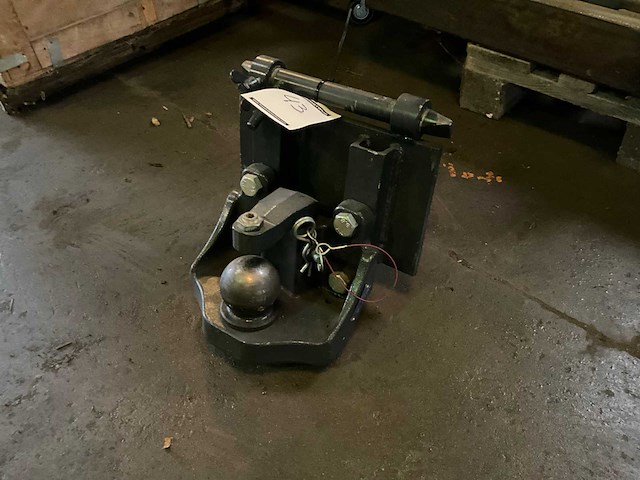 K-80 trekhaak - afbeelding 1 van  5