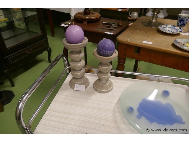 Kaarsenhouders in steen - afbeelding 1 van  1