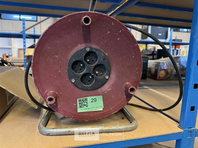Kabel 220volt op haspel - afbeelding 1 van  3