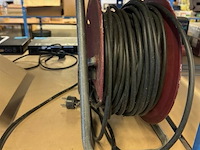 Kabel 220volt op haspel - afbeelding 2 van  3
